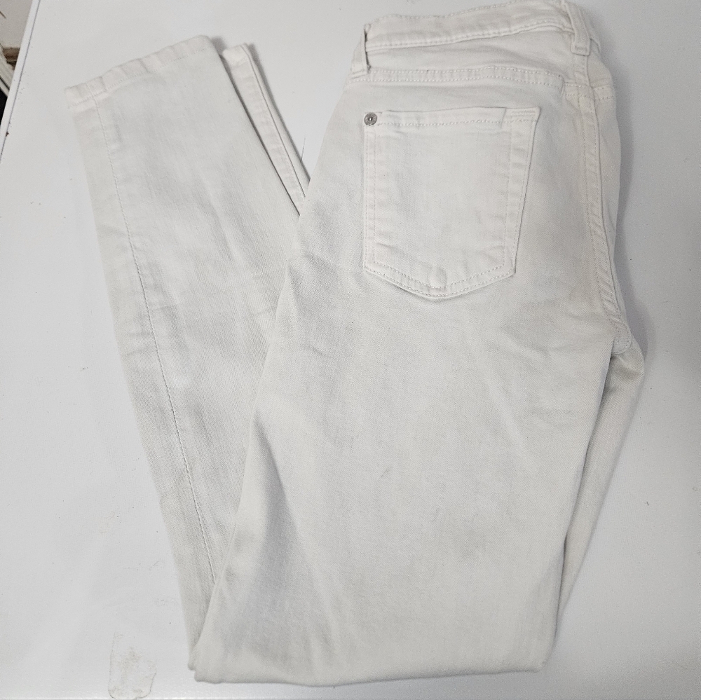 7 For All Mankind The Skinny White Pants!